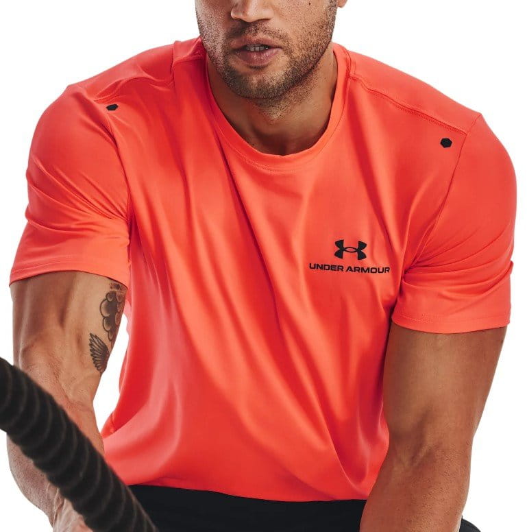 T-shirts Under Armour