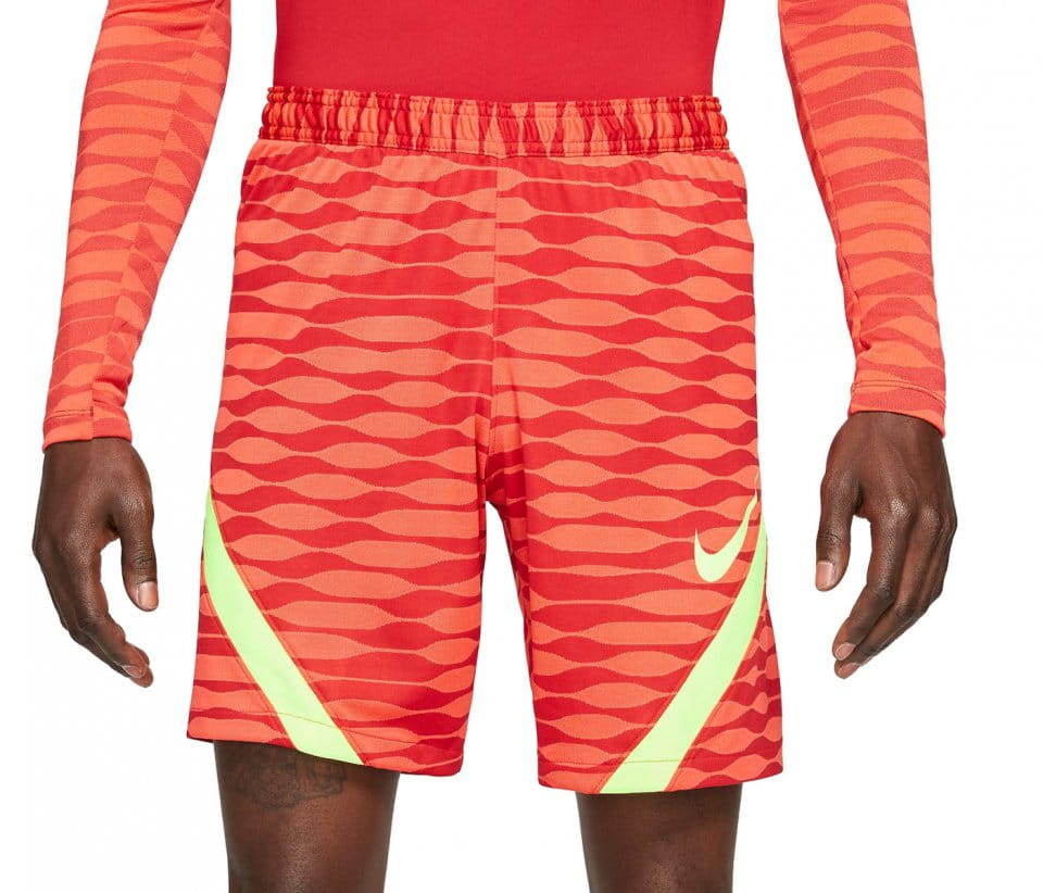 nike short strike