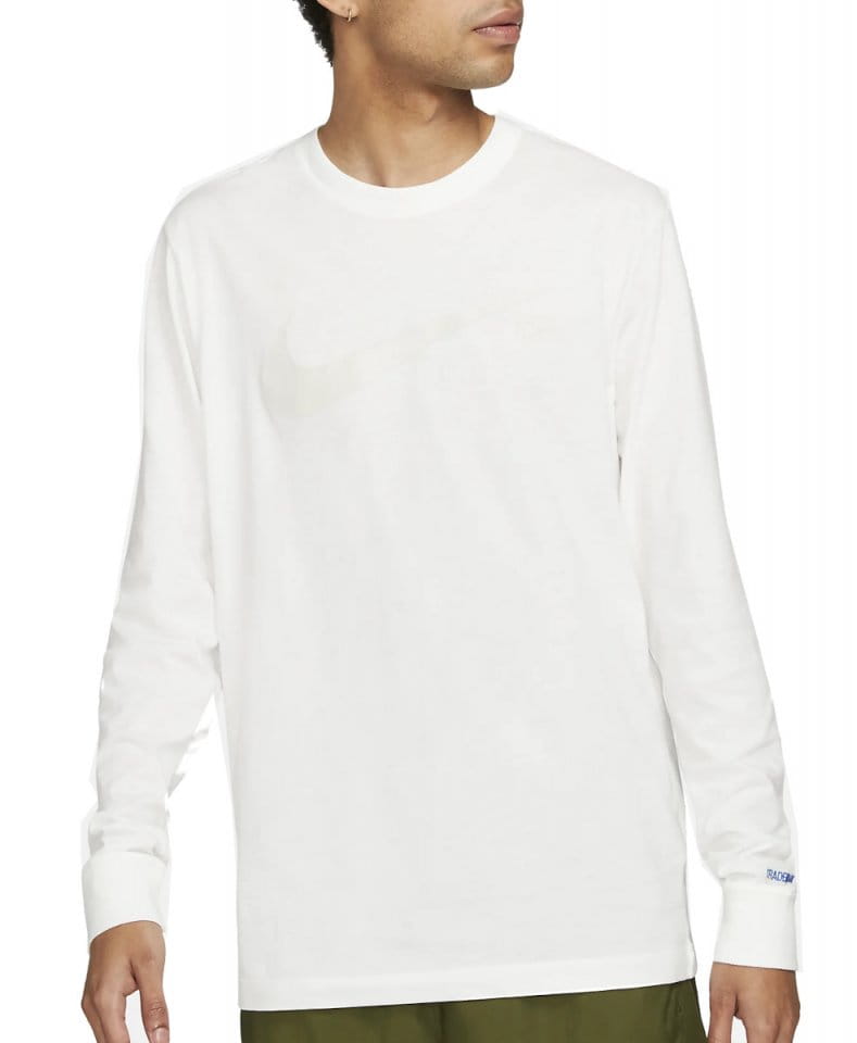 nike sportswear longsleeve