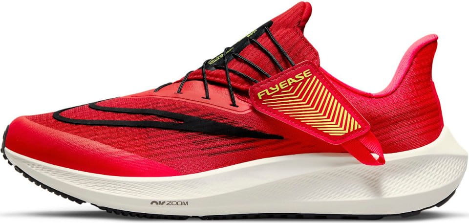 Running shoes Nike Pegasus FlyEase - Top4Running.com