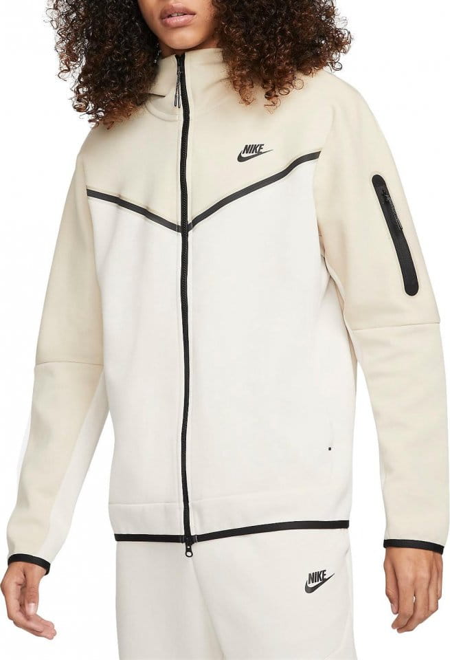 Hooded sweatshirt Nike Sportswear Tech Fleece - Top4Running.com