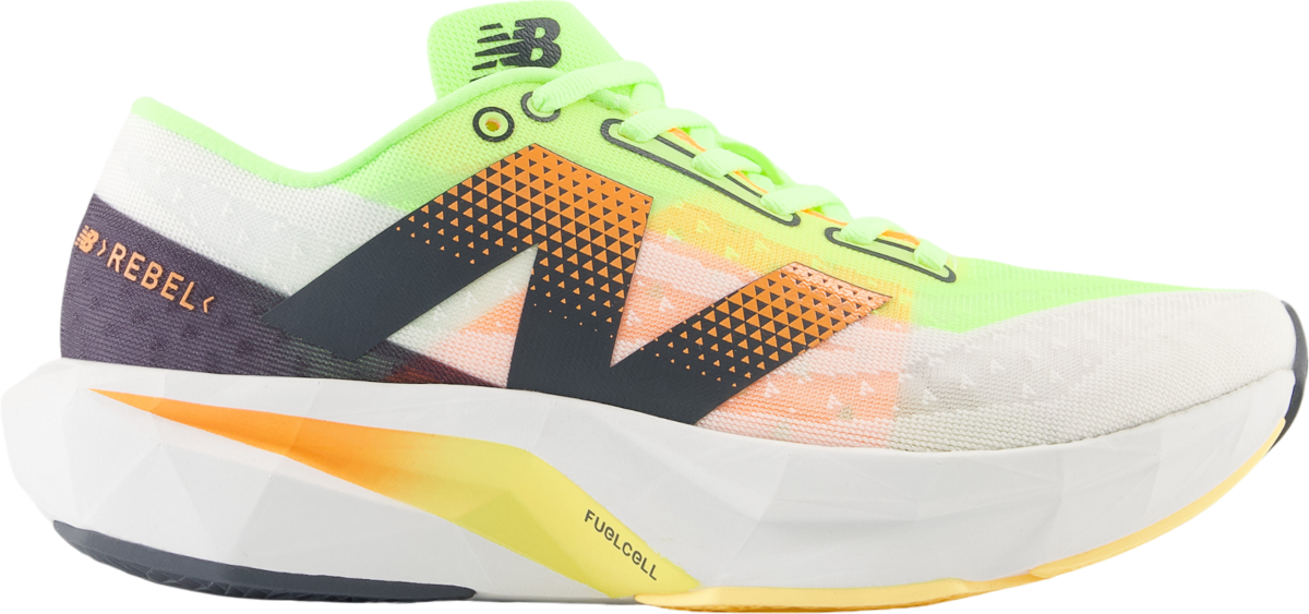 Running shoes New Balance FuelCell Rebel v4