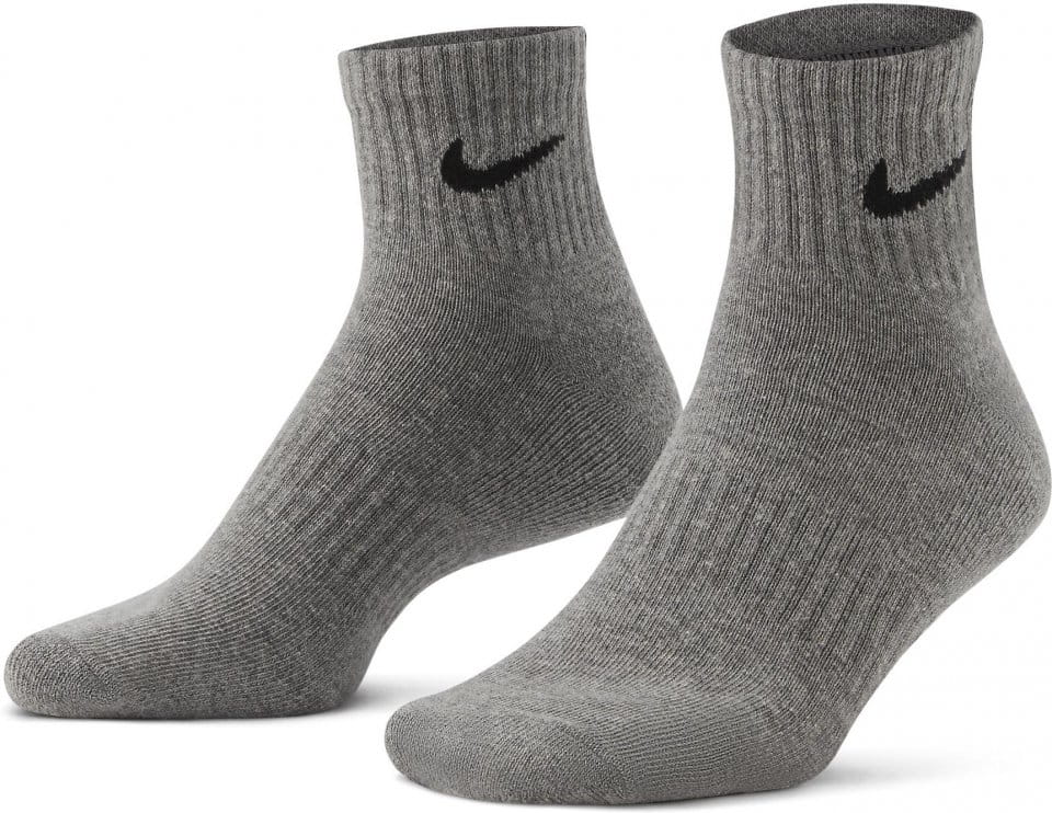 Nike Everyday Cushioned Training Ankle Socks (3 Pairs) - Top4Running.com